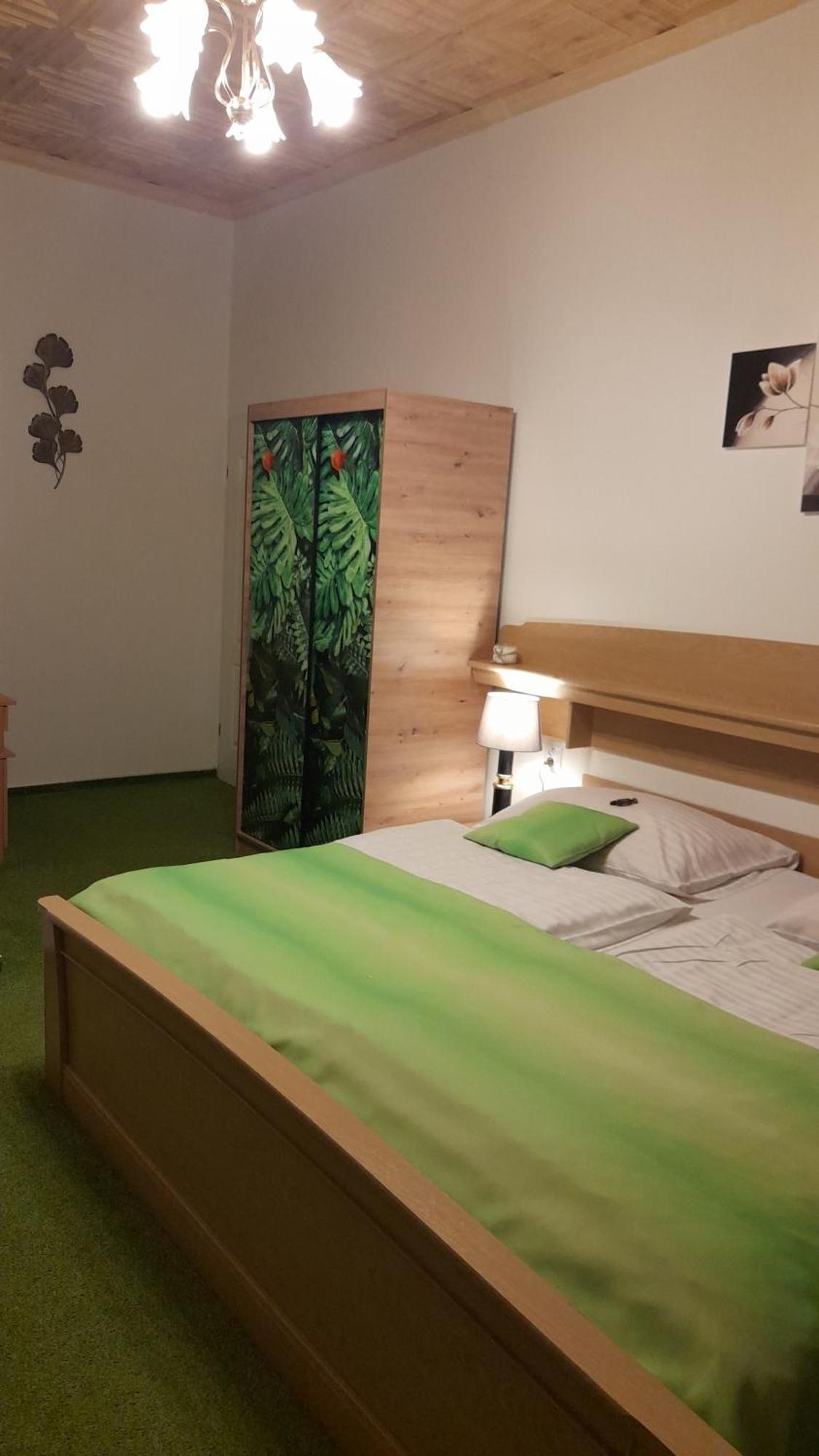 Penzion U Bernardyna Tachov  Bagian luar foto