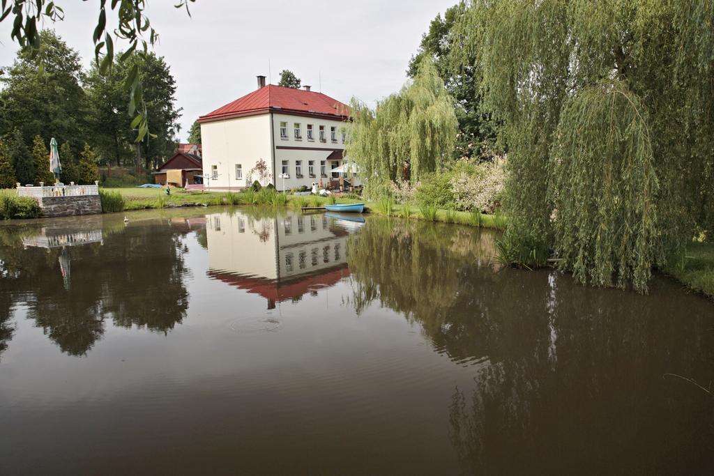 Penzion U Bernardyna Tachov  Bagian luar foto