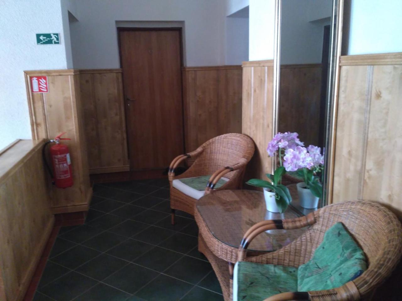 Penzion U Bernardyna Tachov  Bagian luar foto